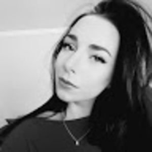 Meet your Posher, Cortney